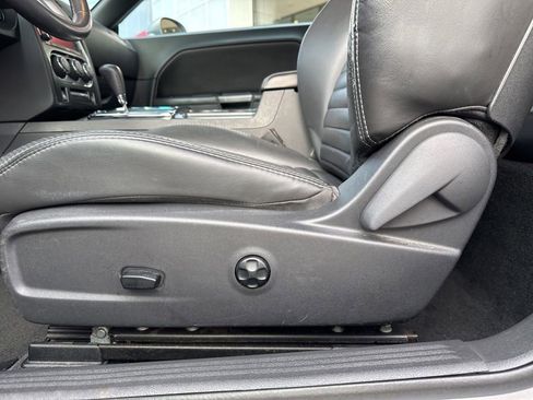 Used 2014 Dodge Challenger Rallye Redline image 22