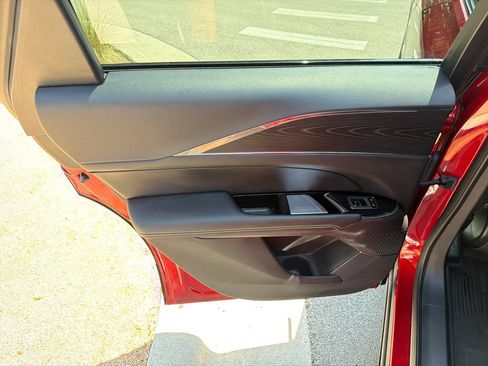 Used 2024 Cadillac Lyriq Sport w/ LPO, Floor Liner Package AWD/4WD image 33