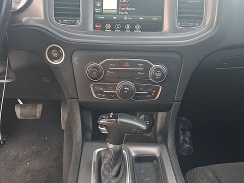 Used 2023 Dodge Charger SXT RWD image 10