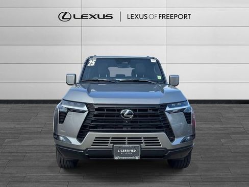Used 2025 Lexus GX 550 w/ Cold Area Package image 2