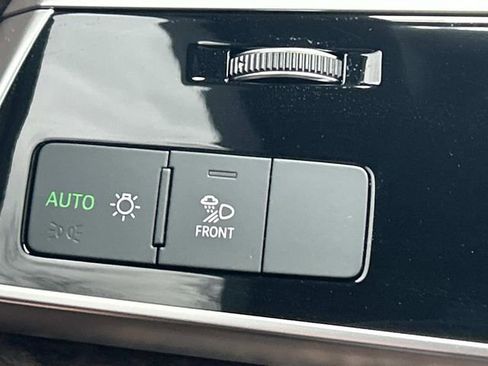 Used 2025 Audi Q7 3.0T Premium Plus w/ Premium Plus Package image 33