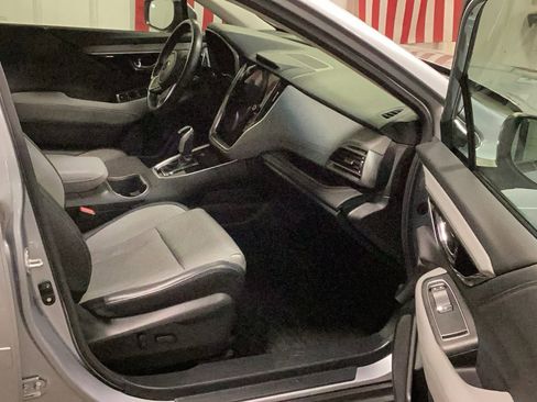 Used 2021 Subaru Outback Limited image 20