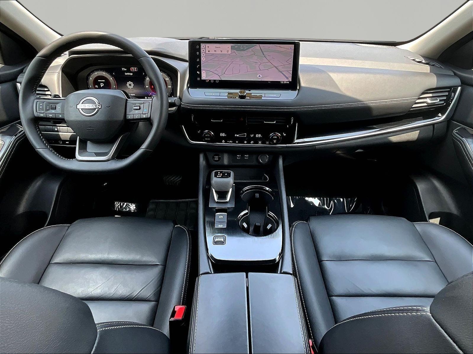 Used 2026 Nissan Rogue SL FWD image 14