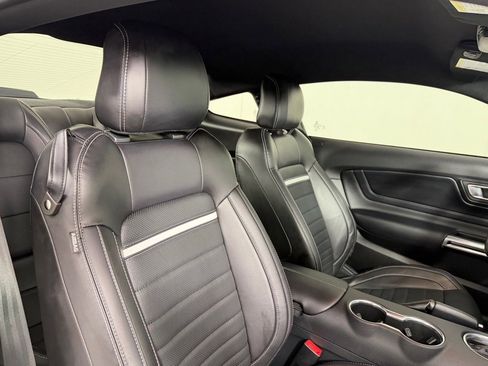 Used 2021 Ford Mustang Mach 1 w/ Mach 1 Handling Package RWD image 32