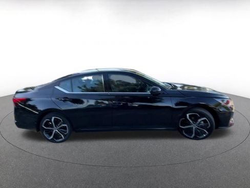 Used 2025 Nissan Altima 2.5 SR image 16
