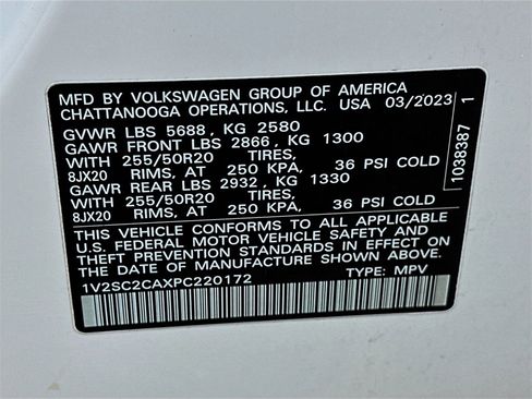 Used 2023 Volkswagen Atlas Cross Sport SEL R-Line image 34