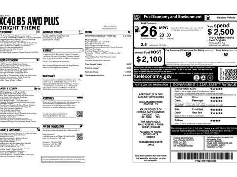 Used 2023 Volvo XC40 B5 Plus image 9