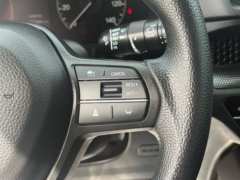 Used 2025 Honda CR-V EX image 18