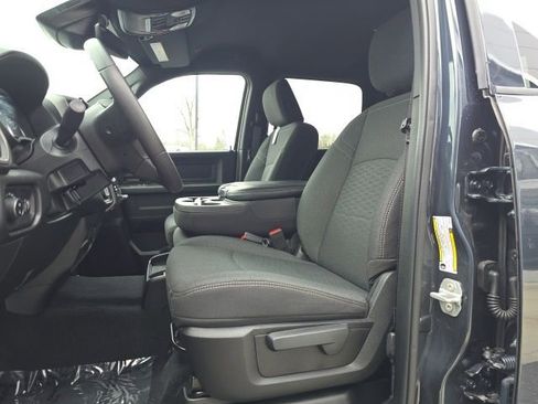 New 2026 RAM 2500 Tradesman AWD/4WD image 9