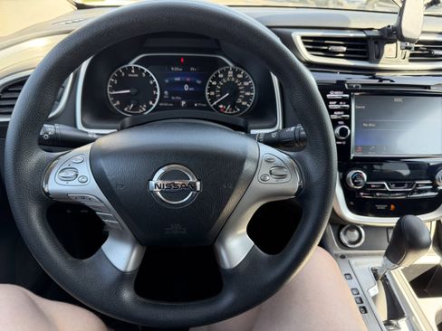 Used 2018 Nissan Murano S AWD/4WD image 7