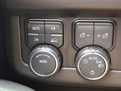 Used 2023 Chevrolet Tahoe RST image 23