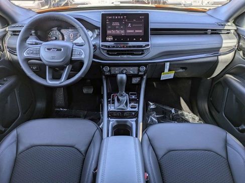 New 2026 Jeep Compass Latitude AWD/4WD image 15