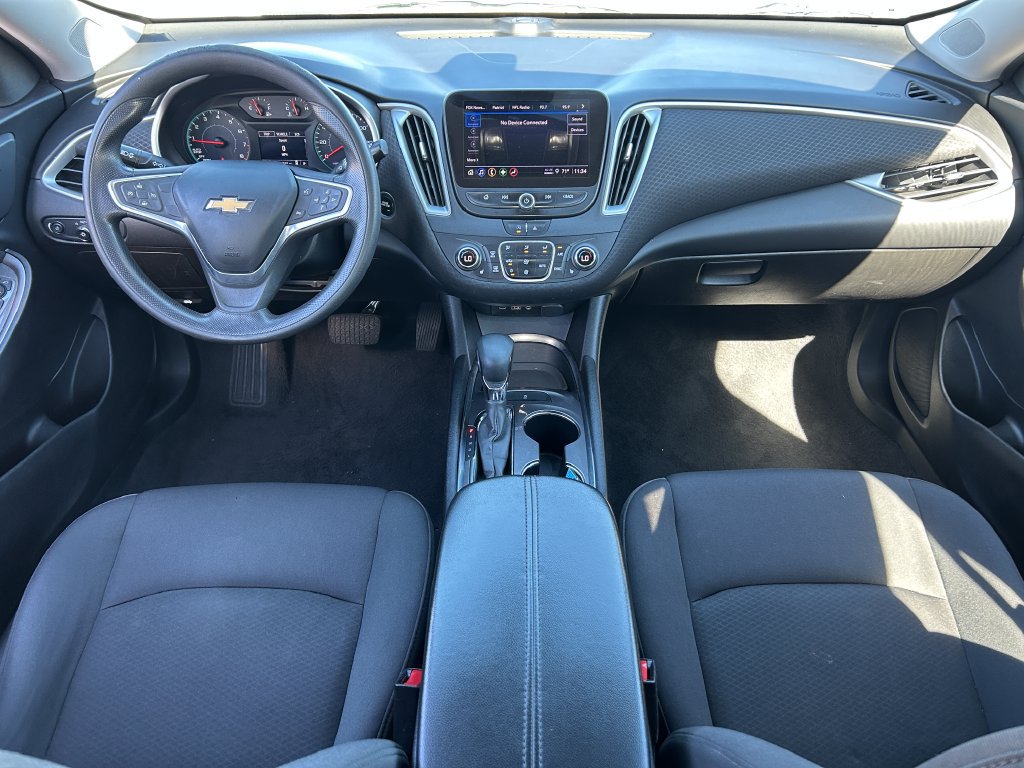 Used 2022 Chevrolet Malibu LT FWD image 29