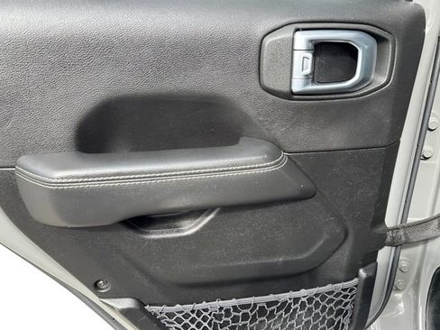 Certified 2023 Jeep Wrangler Sahara w/ Cold Weather Group image 19