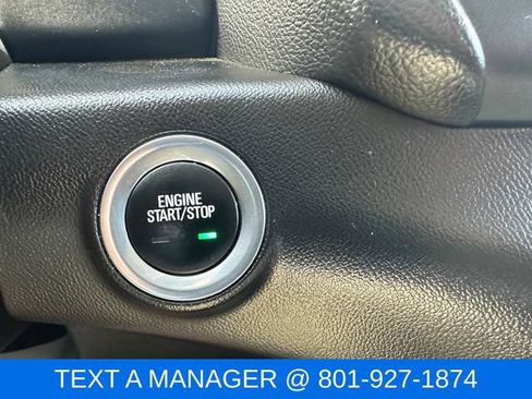 Used 2024 GMC Terrain Denali AWD/4WD image 36