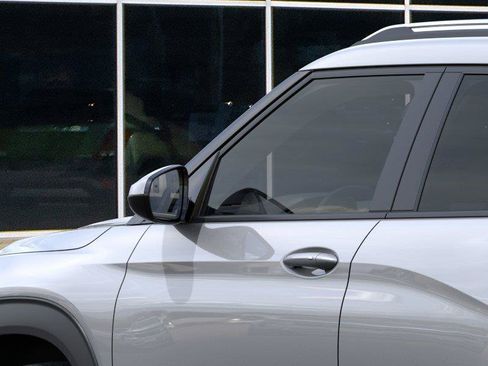 New 2026 Chevrolet TrailBlazer LT w/ Convenience Package AWD/4WD image 12