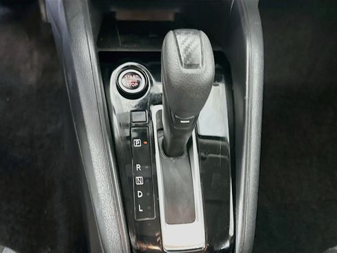 Used 2025 Nissan Versa SV FWD image 23
