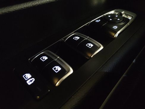 Used 2022 Kia Telluride S FWD image 27