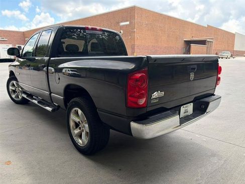 Used 2008 Dodge Ram 1500 Truck SLT RWD image 4