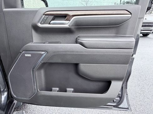 Used 2022 GMC Sierra 1500 Elevation w/ Elevation Premium Package image 30