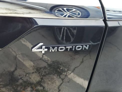 Used 2025 Volkswagen Atlas SEL Premium R-Line AWD/4WD image 13