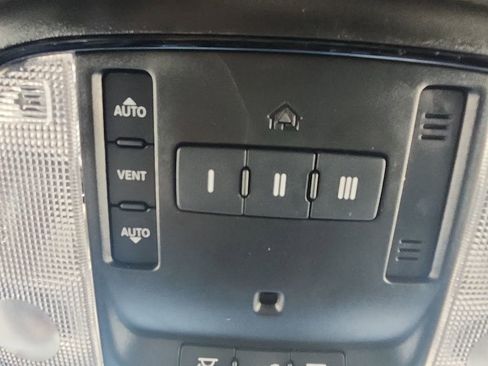Certified 2021 Dodge Durango Citadel w/ Premium Entertainment Group RWD image 40