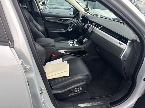 Used 2022 Jaguar F-PACE S image 3