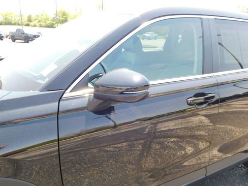 Used 2025 Honda CR-V EX-L image 11