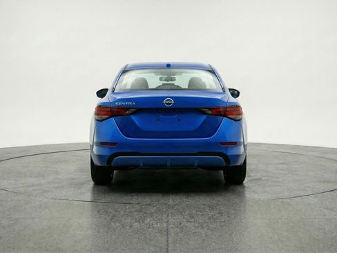 Used 2025 Nissan Sentra SV FWD image 7