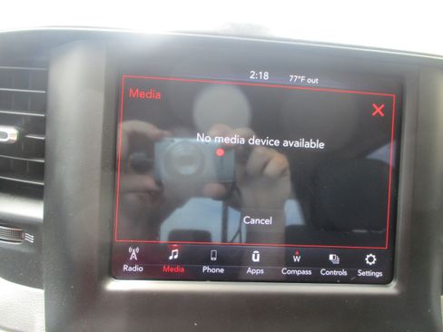 Used 2020 RAM 1500 Big Horn AWD/4WD image 17