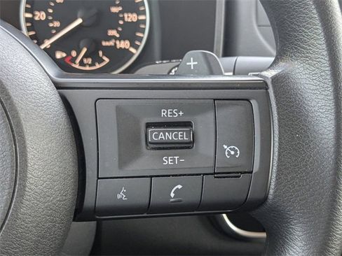 Used 2023 Nissan Rogue S image 26