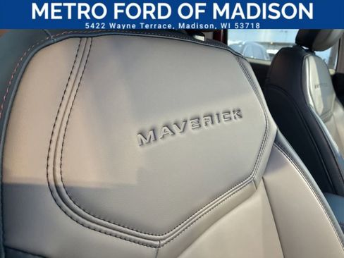 Used 2025 Ford Maverick Lariat w/ 4K Tow Package image 50