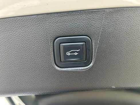 Used 2023 Chevrolet Blazer LT w/ Convenience Package image 34