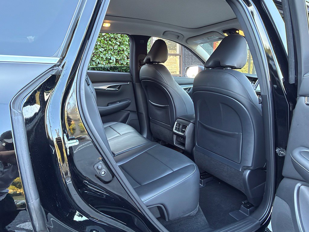 Used 2023 INFINITI QX50 Luxe AWD/4WD image 39