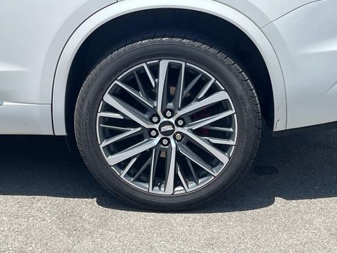 Certified 2024 Cadillac XT6 Sport w/ LPO, Floor Liner Package AWD/4WD image 13
