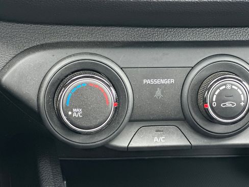 Used 2023 Kia Forte LXS w/ LXS Technology Package image 27