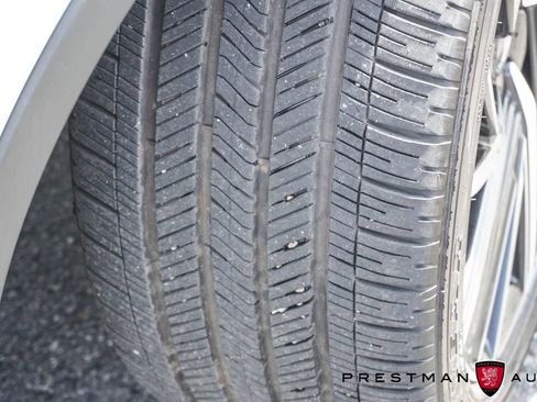 Used 2025 Lincoln Aviator Reserve w/ Equipment Group 201A AWD/4WD image 3