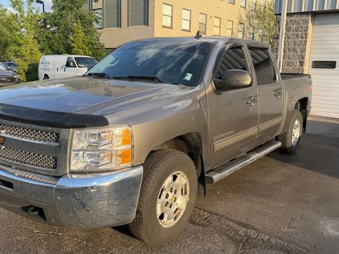 Used 2013 Chevrolet Silverado 1500 LT w/ All-Star Edition AWD/4WD image 2