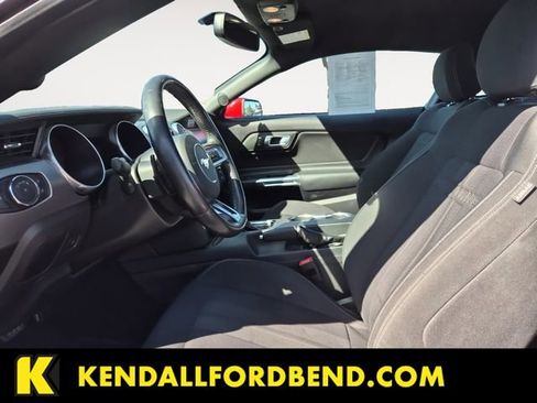 Used 2019 Ford Mustang GT RWD image 9