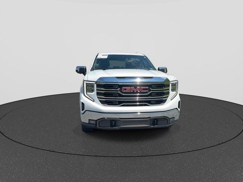 Used 2025 GMC Sierra 1500 SLT AWD/4WD image 3