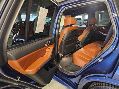 Used 2022 BMW X5 xDrive45e w/ M Sport Package image 38