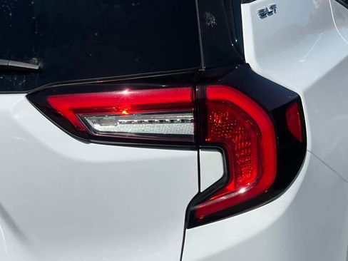 Used 2022 GMC Terrain SLT FWD image 18