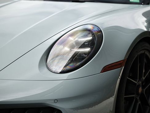 Certified 2025 Porsche 911 Carrera 4 GTS image 36