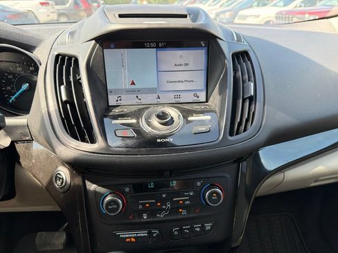 Used 2017 Ford Escape Titanium w/ Equipment Group 301A AWD/4WD image 12