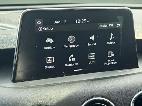 Used 2021 Kia Stinger GT2 image 41