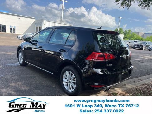 Used 2016 Volkswagen Golf S FWD image 5