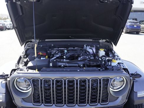 New 2026 Jeep Gladiator Sport AWD/4WD image 29