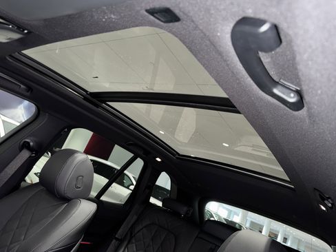 New 2026 BMW X5 xDrive50e image 23