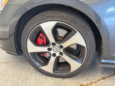 Used 2017 Volkswagen GTI SE FWD image 2