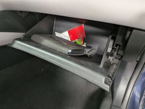 Used 2018 Honda Accord LX image 29